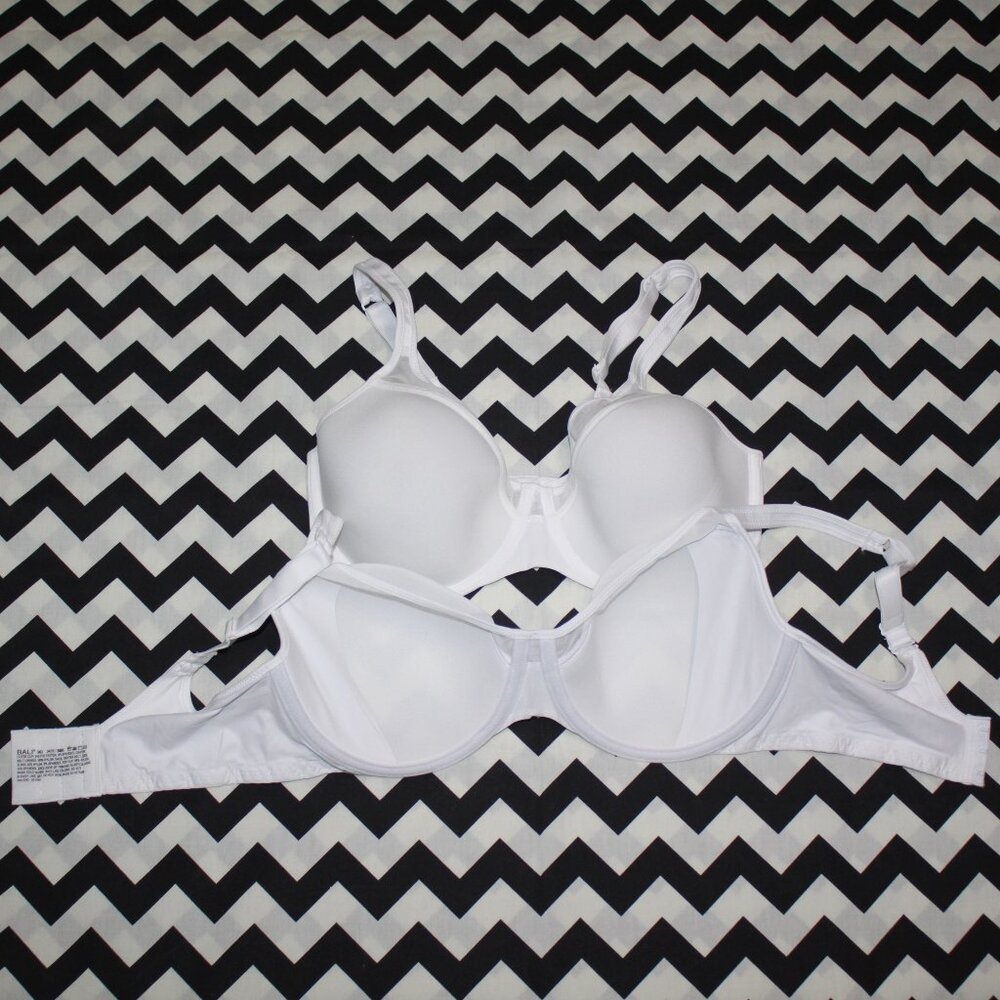 Bali One Smooth U Ultra Light Underwire Bras (2 Bras)---Size: 34D - Picture 4 of 9